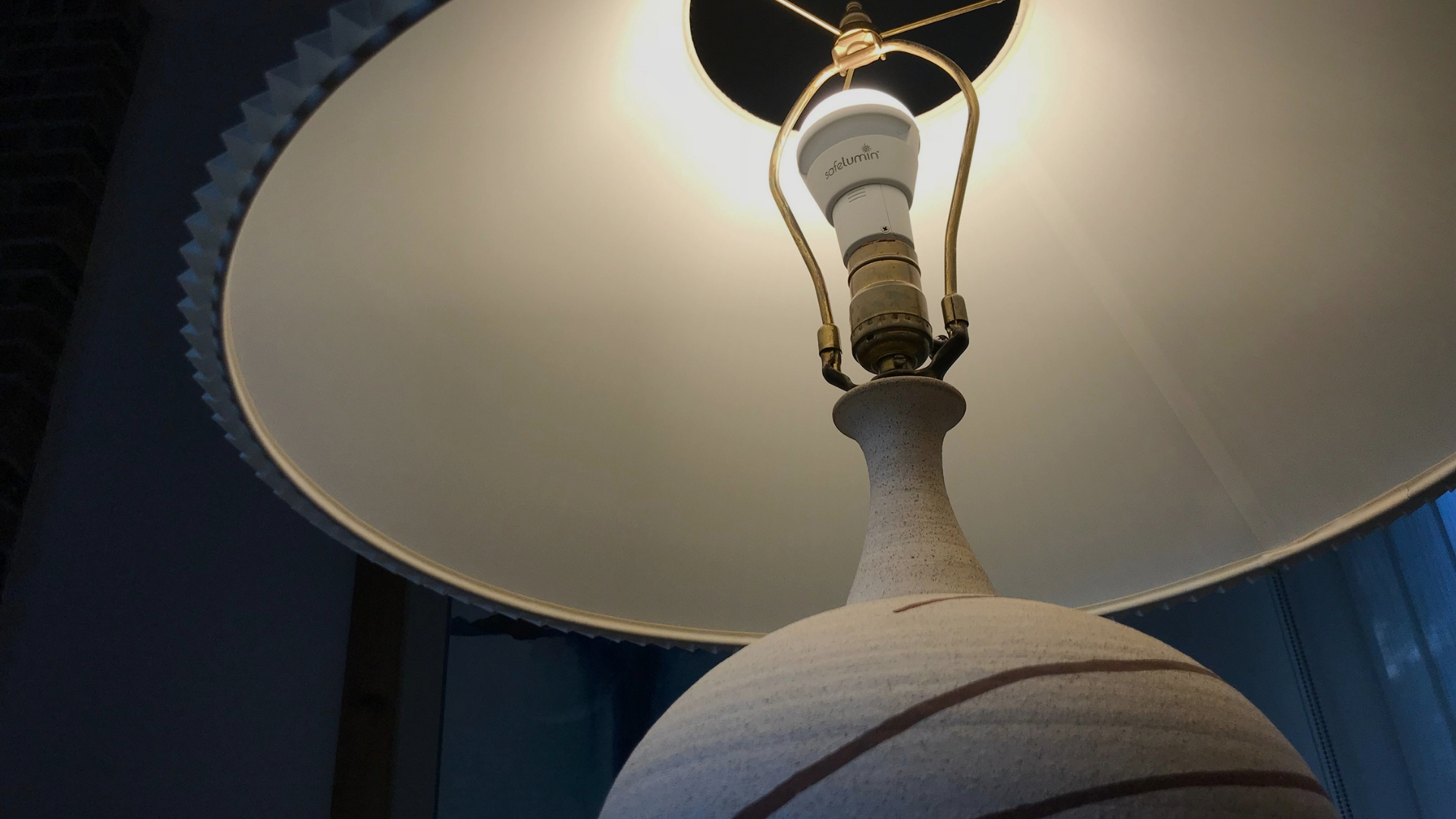 Rely-A-Light. The lamp that works when the power goes out